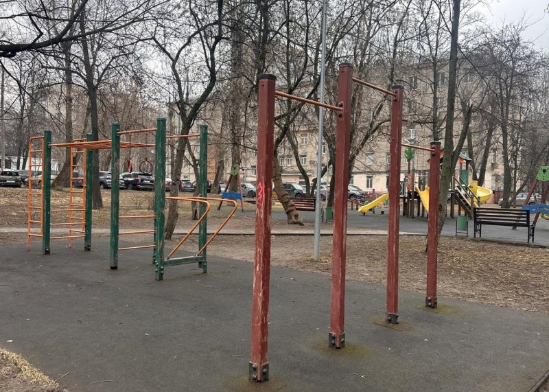 Площадка для воркаута в городе Москва №13076 Маленькая Советская фото