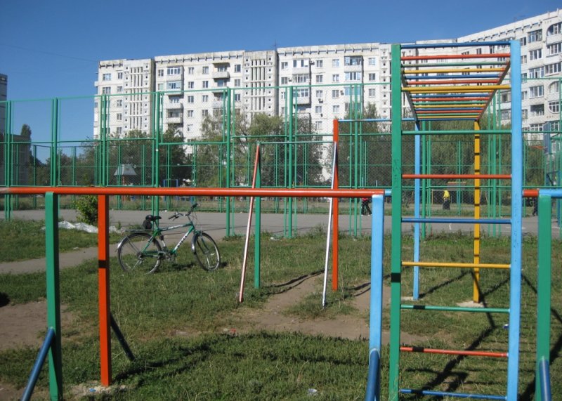 Площадка для воркаута в городе Ставрополь №1198 Средняя Современная фото