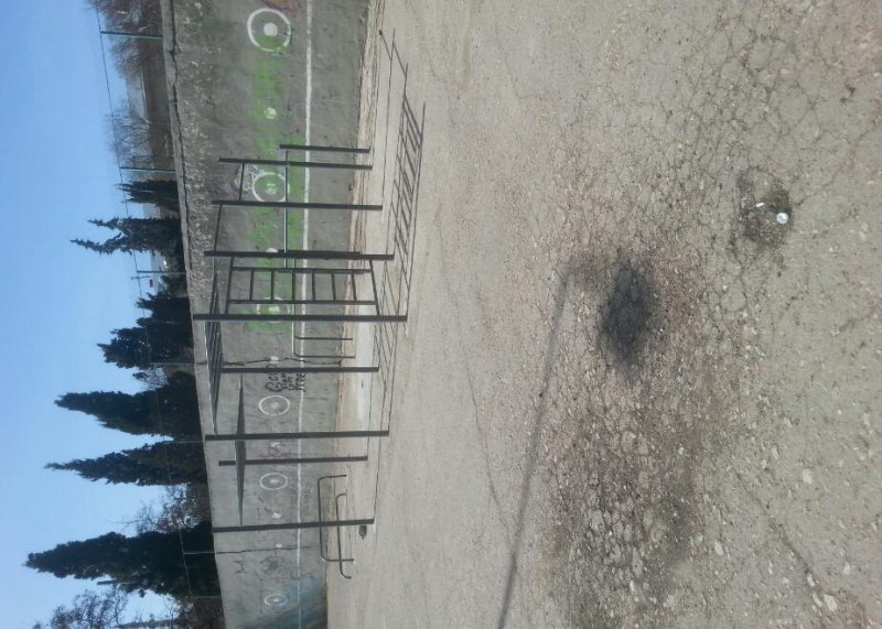 Площадка для воркаута в городе Севастополь №5060 Средняя Современная фото