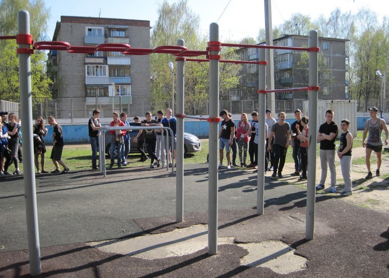 Площадка для воркаута в городе Павловский Посад №5160 Средняя Хомуты фото