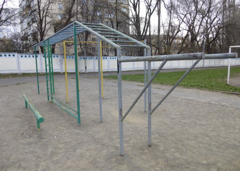 Площадка для воркаута в городе Киев №2074 Средняя Советская фото