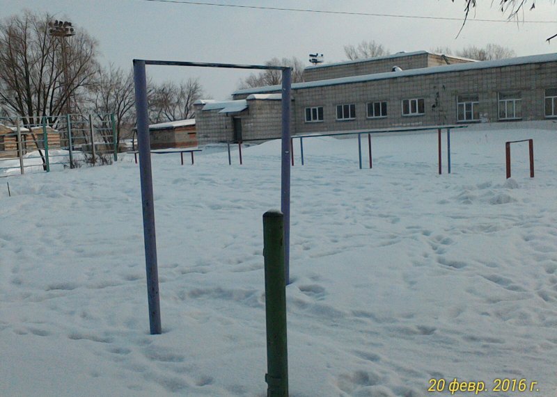 Площадка для воркаута в городе Искитим №4855 Маленькая Советская фото