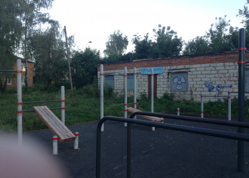 Площадка для воркаута в городе Узловая №5532 Средняя Хомуты фото