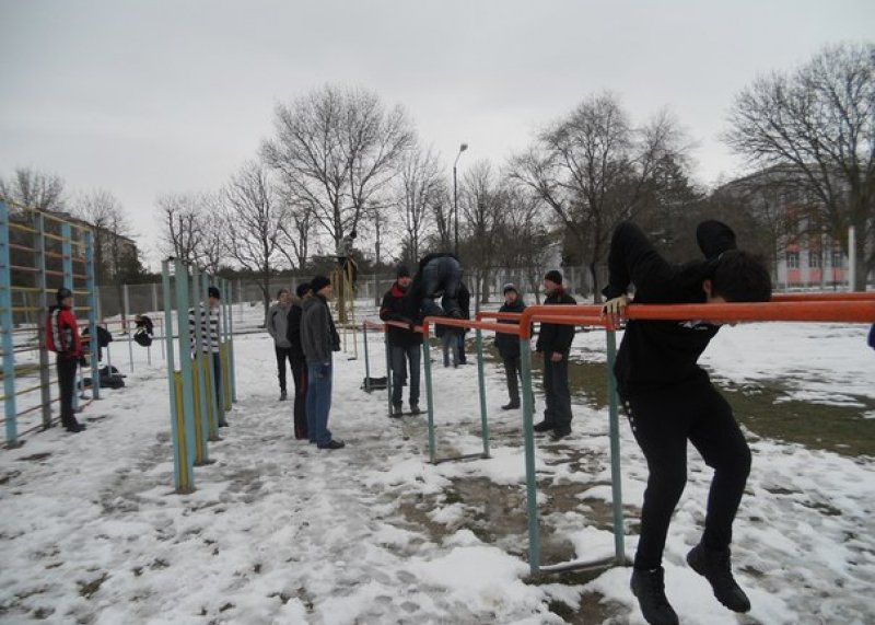 Площадка для воркаута в городе Симферополь №942 Большая Советская фото