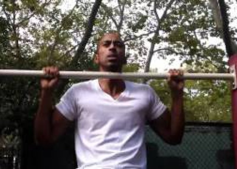 Brooklyn pull-ups/push-ups(30secs each hold)