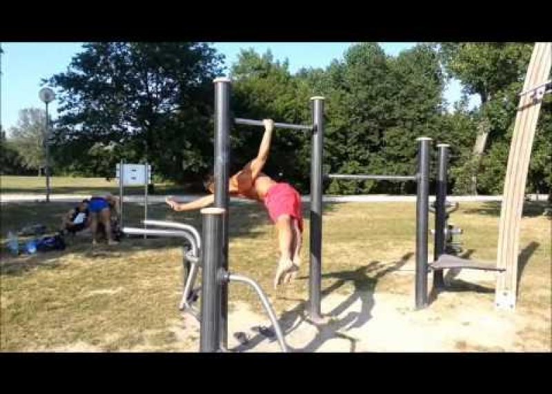Calisthenics Park Training