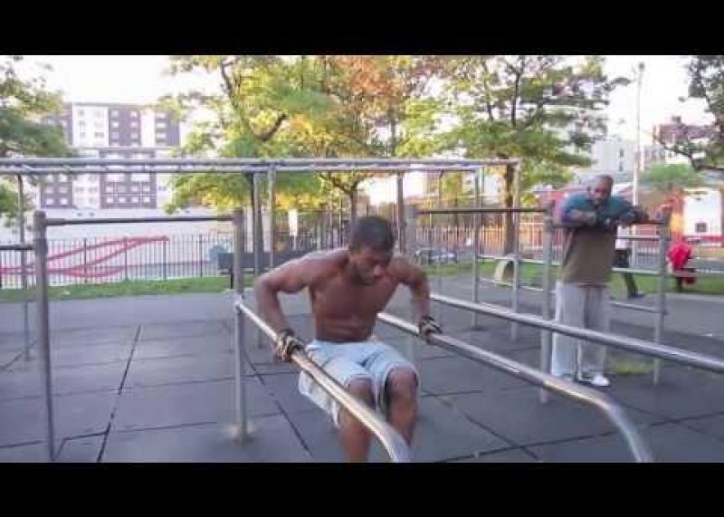 X-TREME BAR WORKOUT