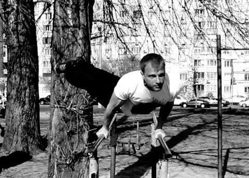Artem Petrov: Motivation For Street Workout [Official]