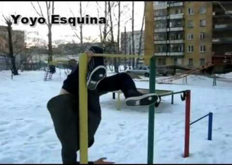 Yoyo Esquina.wmv