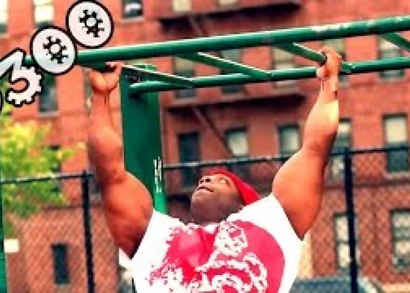 D3Hundred -  The world's most powerful athlete / Street Workout