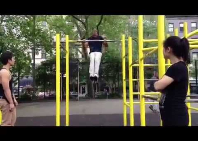 MANHATTAN EXTREME PULL-UPS/MUSCLE UPS 70 REPS