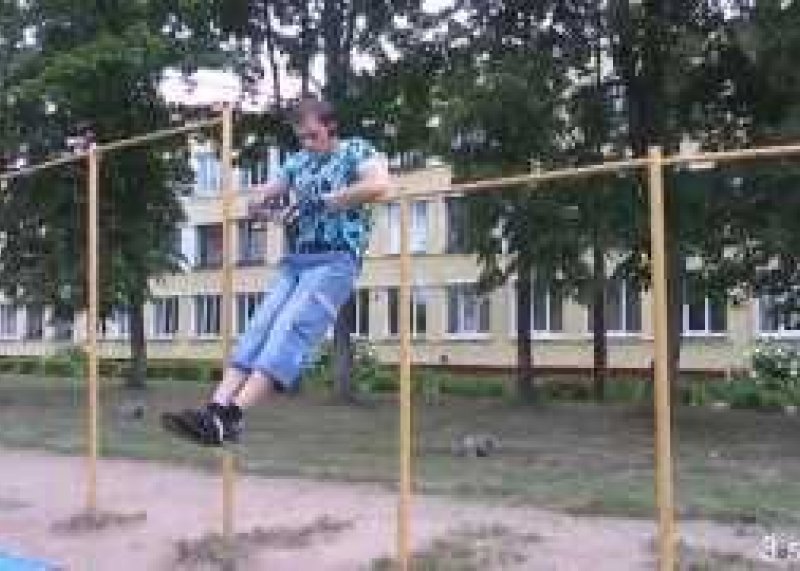 Workout Boy from Molodechno    (cиловая тренировка парня из Молодечно)